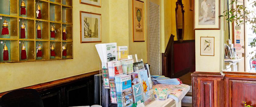 L`Hotel Cinquantatre - Lobby L`Hotel Cinquantatre - Lobby